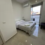 Relaxation And Comfort In The City Center
